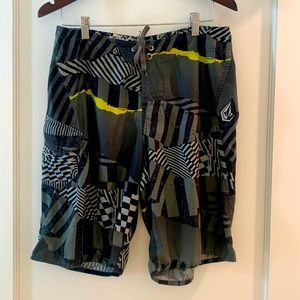 Mens Volcom board shorts
